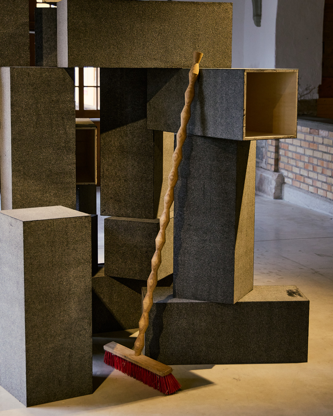 studio_Kunstsommer_Ausstellungsdesign_RZ18